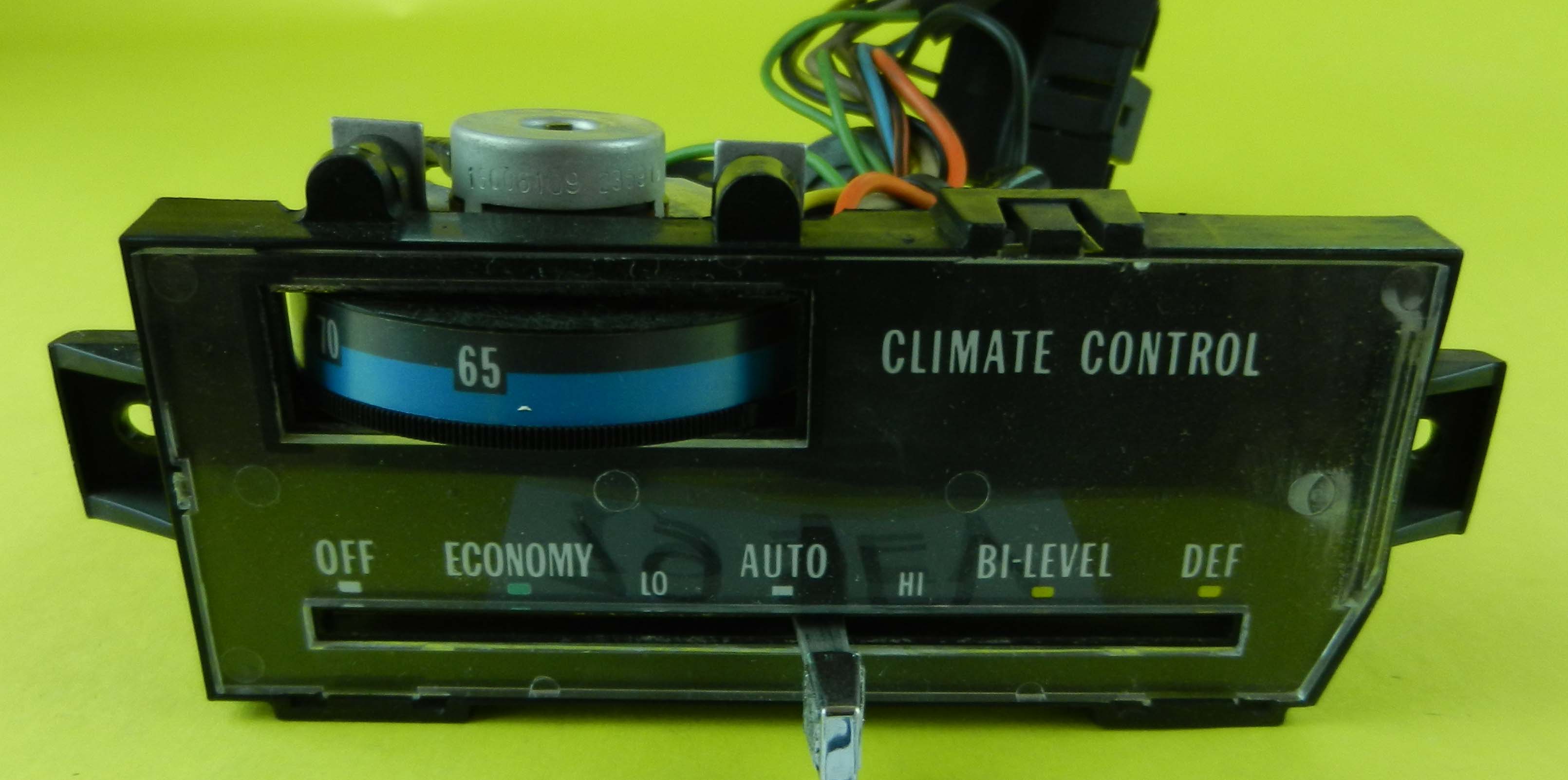 (image for) 1979 Cadillac Seville Climate Control unit